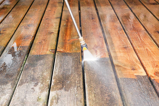 Best Pool Deck Cleaning  in Burns Flat, OK